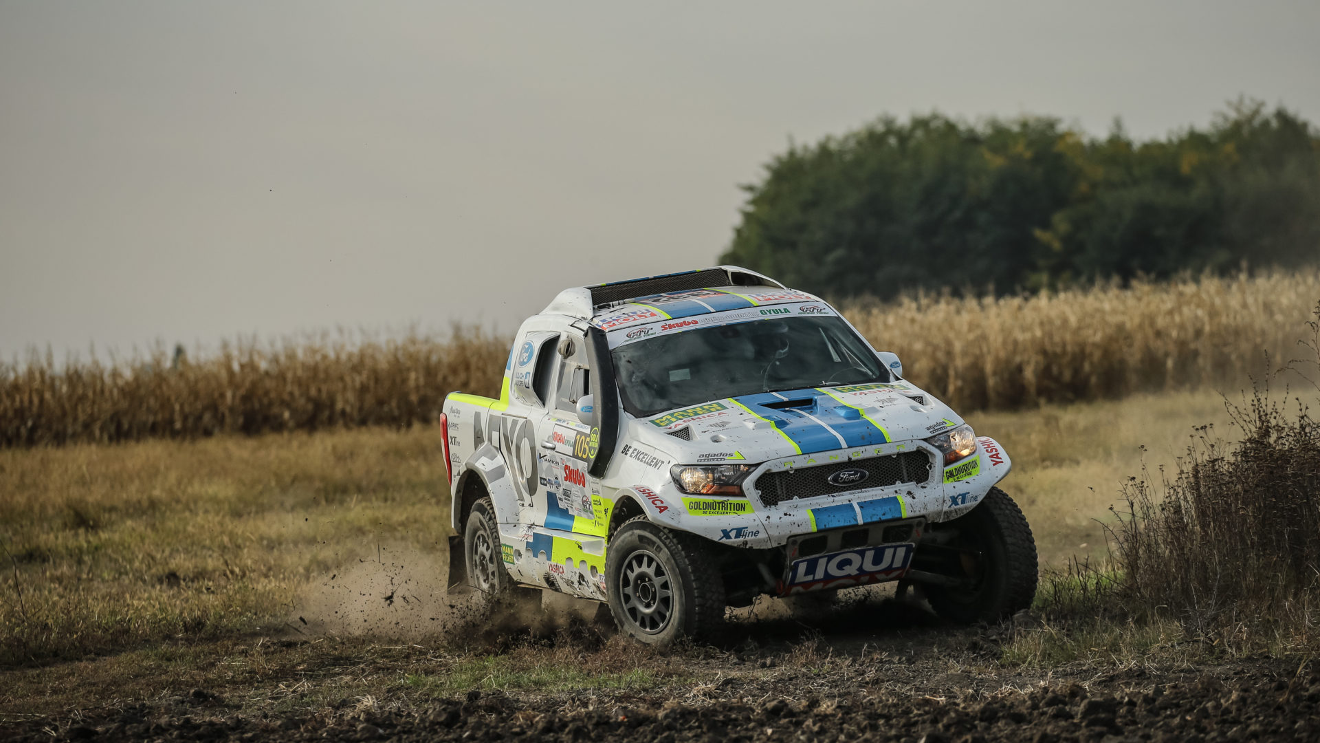 7 válců na pódium nestačí 7 válců na pódium nestačí