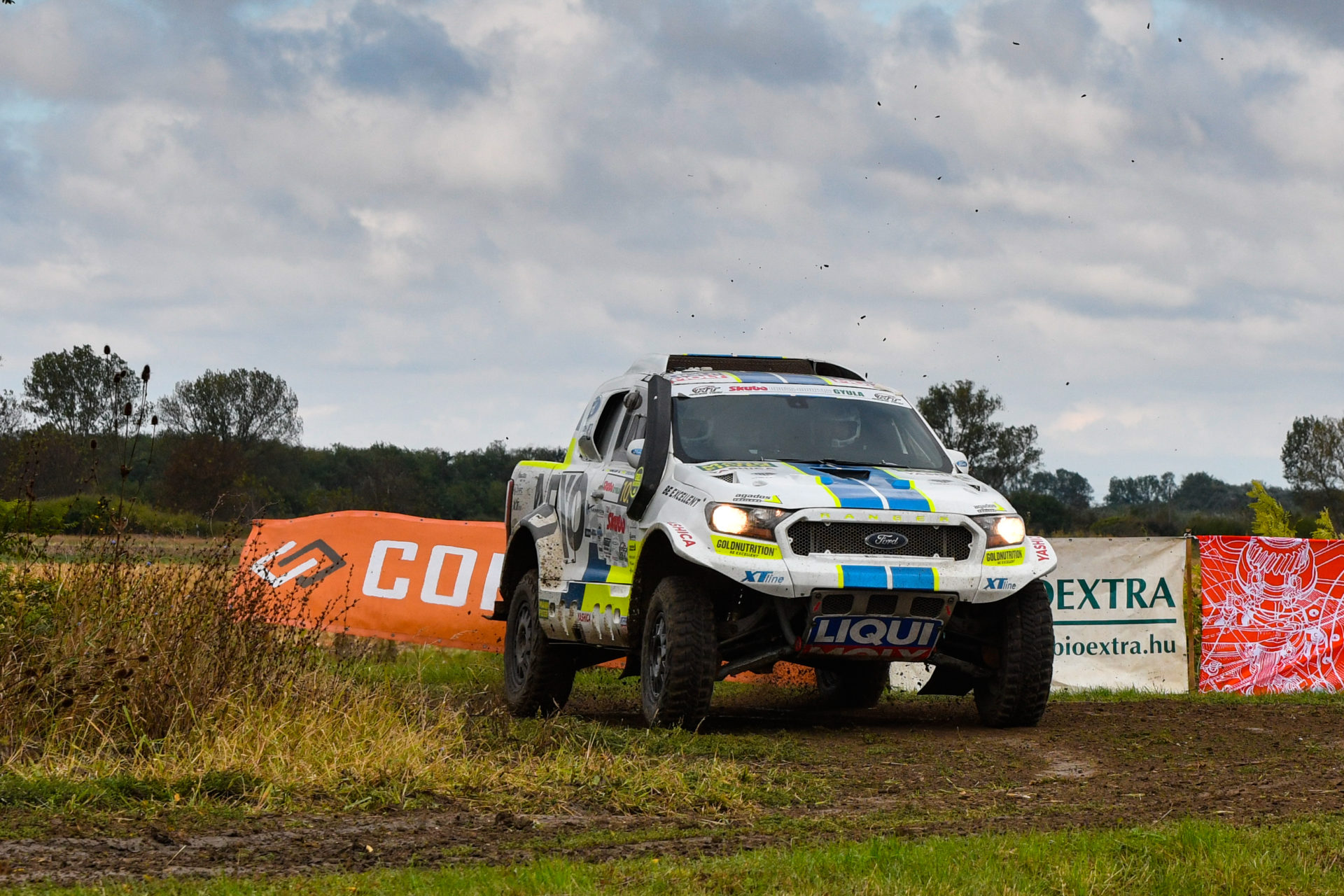 7 válců na pódium nestačí 7 válců na pódium nestačí