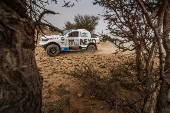 Čtvrtá složitá etapa Morocco Desert Challenge přinesla pro Tomáše a Davida skvělý výsledek