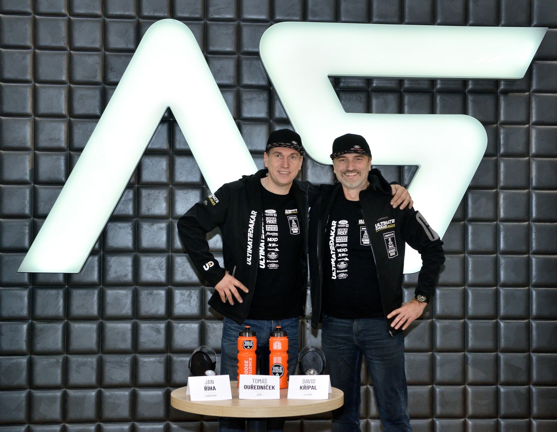 191202 - Nová dakarská výzva pro Ouředníčka s Křípalem 191202 - Nová dakarská výzva pro Ouředníčka s Křípalem