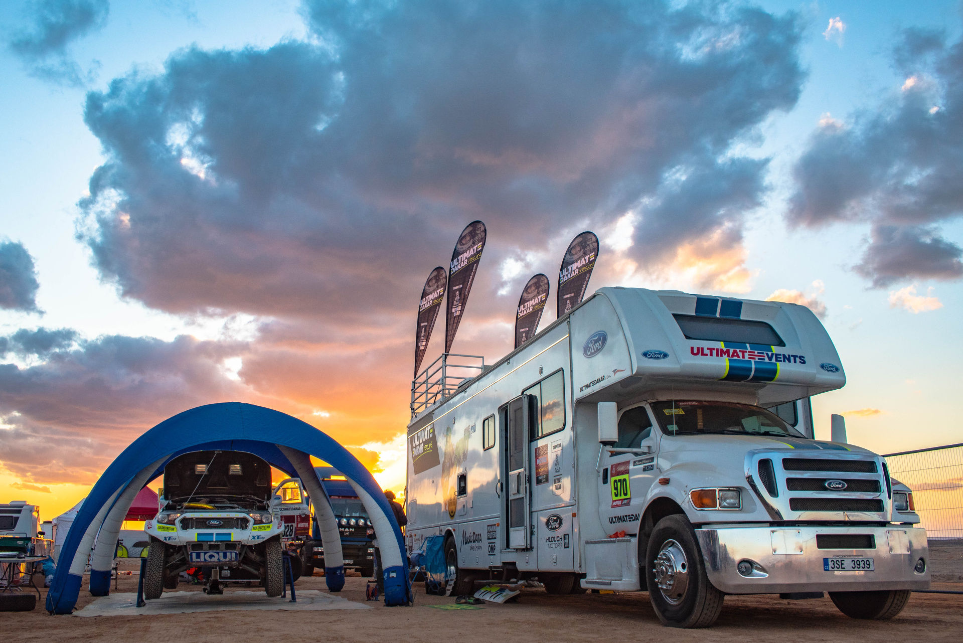 Třetí etapa Rallye Dakar: Posádka Ouředníček – Křípal atakovala nejrychlejší dvacítku aut Třetí etapa Rallye Dakar: Posádka Ouředníček – Křípal atakovala nejrychlejší dvacítku aut