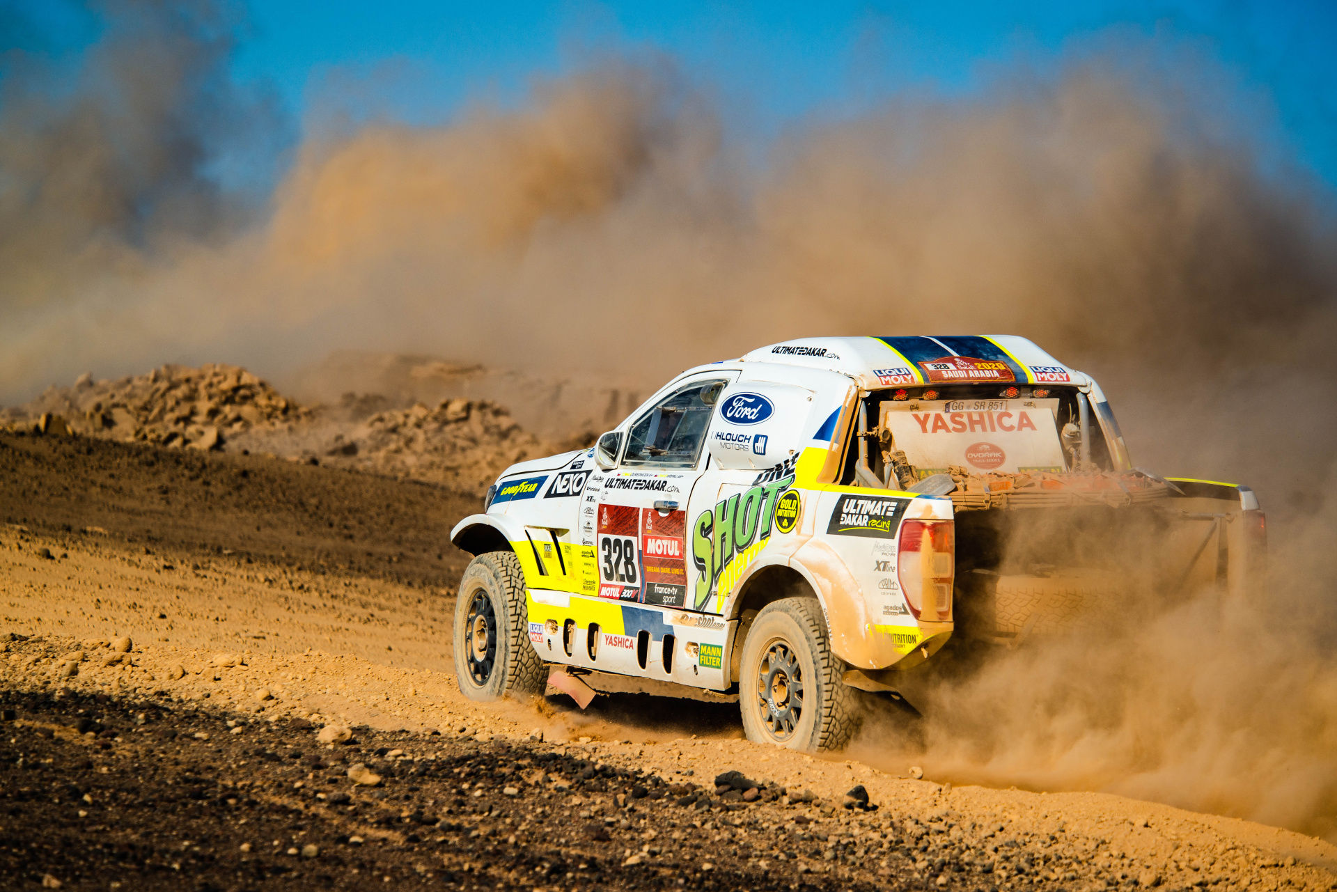 Čtvrtá etapa Rallye Dakar: Ouředníček s Křípalem přes kameny doskákali pro 25. místo Čtvrtá etapa Rallye Dakar: Ouředníček s Křípalem přes kameny doskákali pro 25. místo