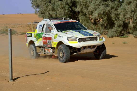 Obrázek galerie Sedmá etapa Rallye Dakar: Ford Ranger povstal z popela a Ouředníček s Křípalem dál sní svůj dakarský sen