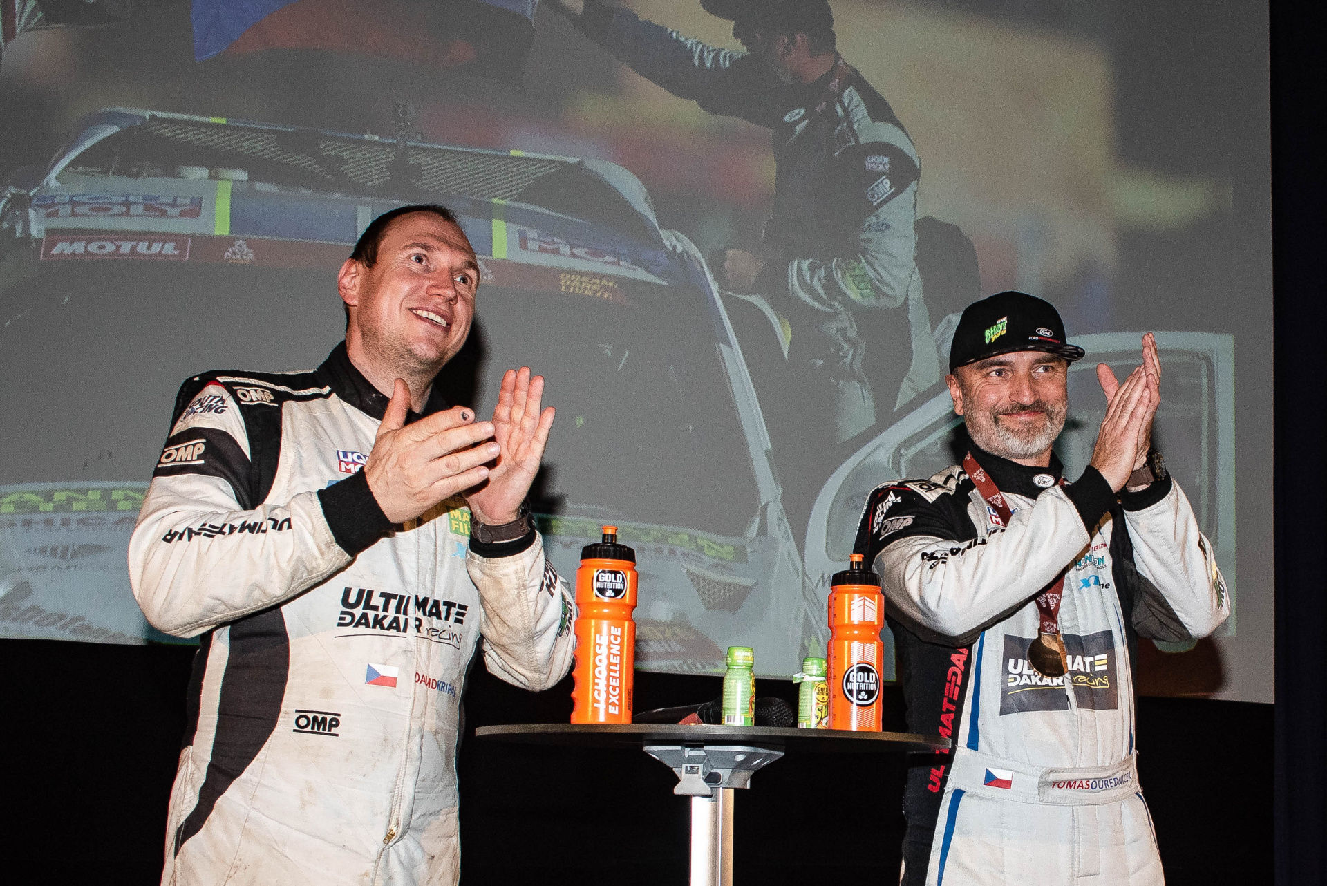 Velké Meziříčí ožilo Dakarem! Proběhla první talk show DAKAR Rychle a zběsile III. Velké Meziříčí ožilo Dakarem! Proběhla první talk show DAKAR Rychle a zběsile III.