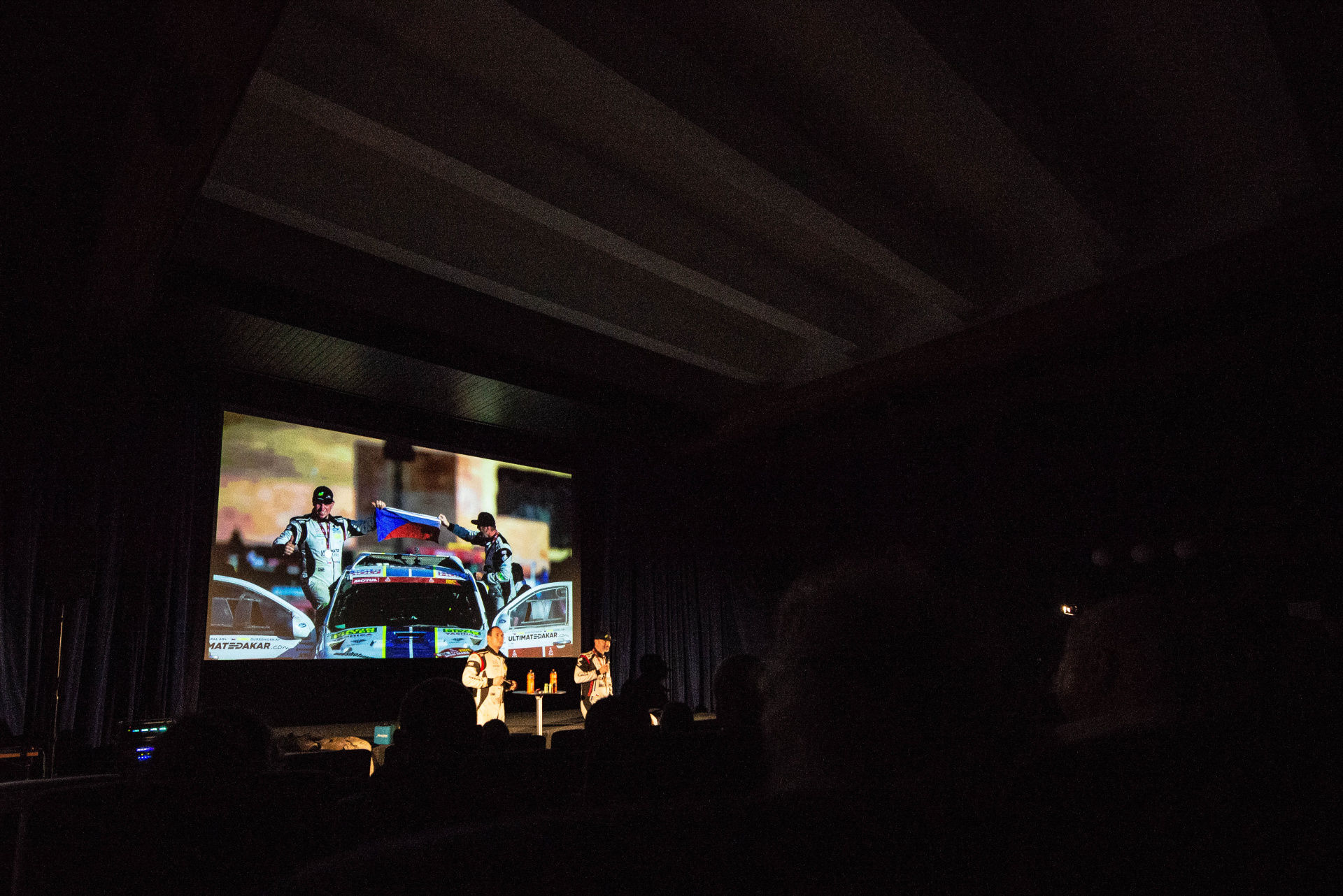 Velké Meziříčí ožilo Dakarem! Proběhla první talk show DAKAR Rychle a zběsile III. Velké Meziříčí ožilo Dakarem! Proběhla první talk show DAKAR Rychle a zběsile III.