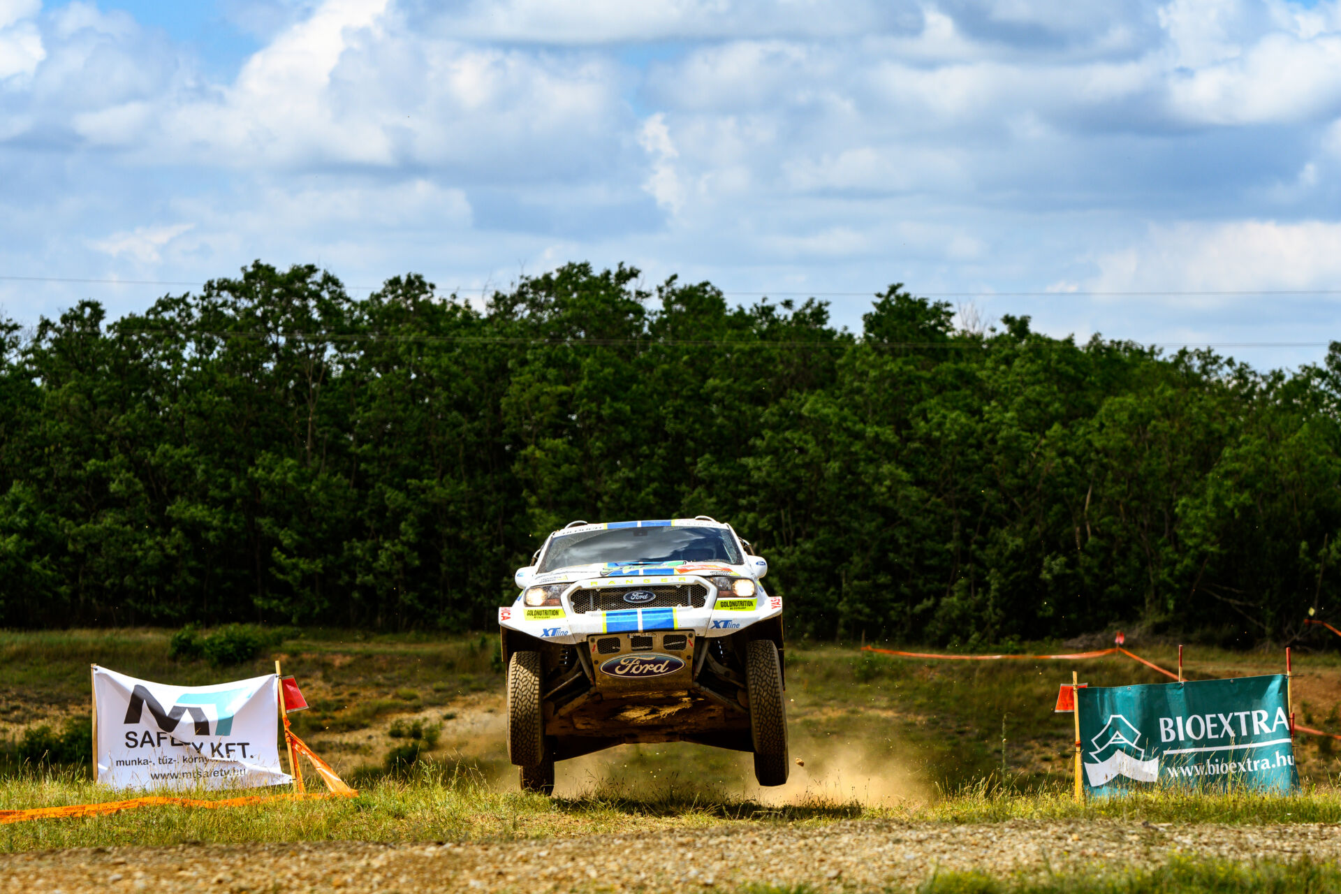 Otevřené hranice využil tým ULTIMATE DAKAR k testování v Maďarsku Otevřené hranice využil tým ULTIMATE DAKAR k testování v Maďarsku