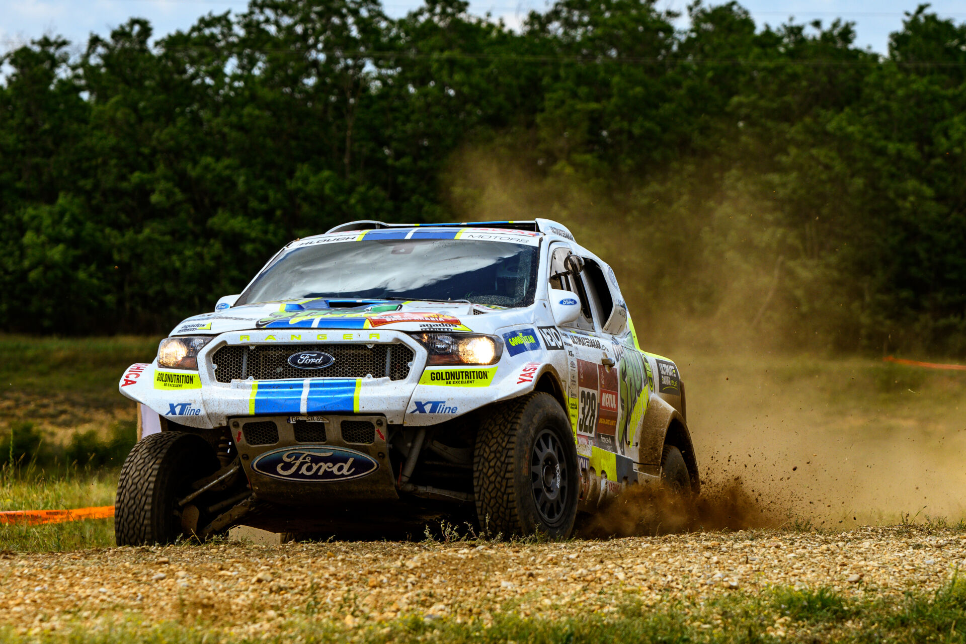 Otevřené hranice využil tým ULTIMATE DAKAR k testování v Maďarsku Otevřené hranice využil tým ULTIMATE DAKAR k testování v Maďarsku