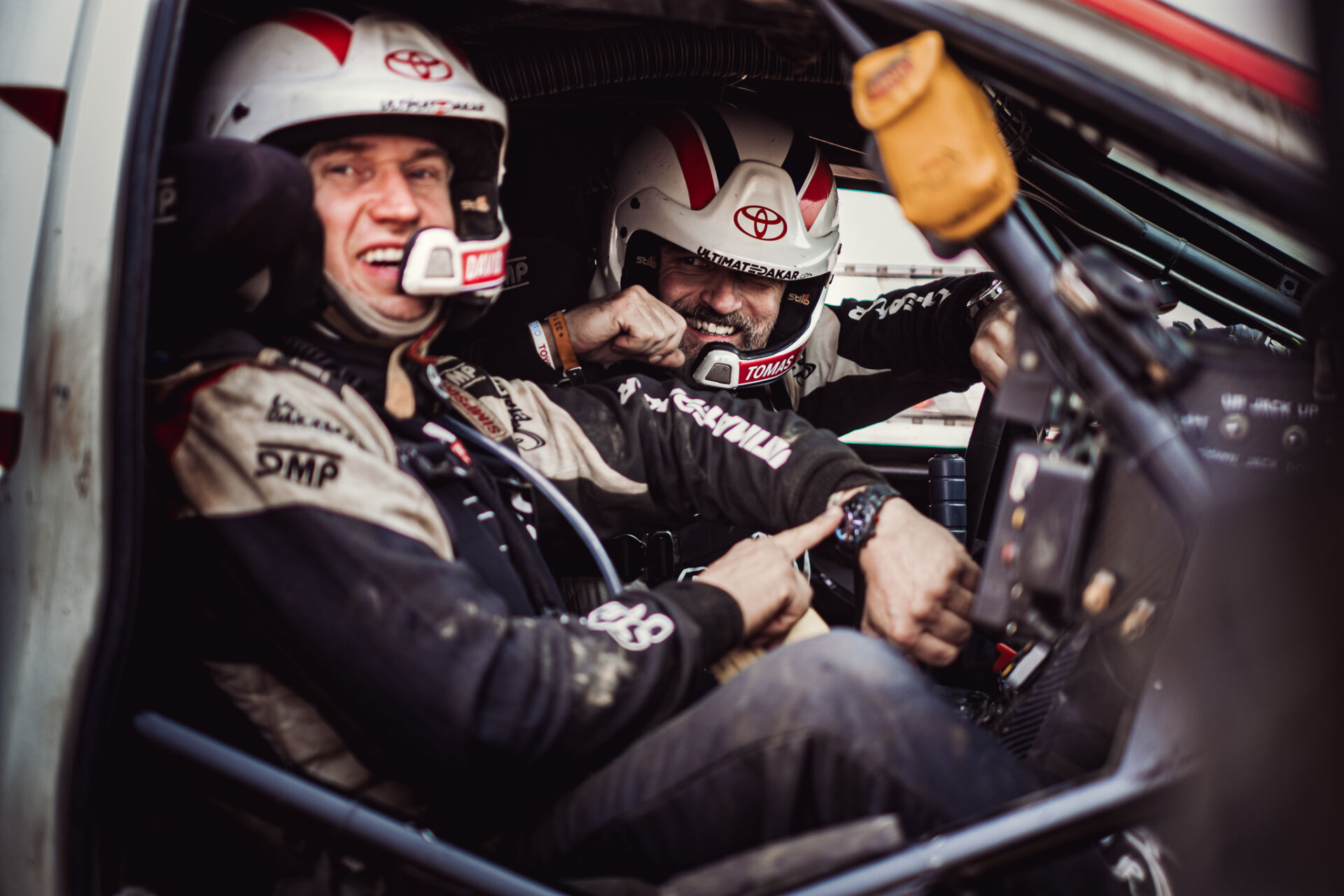 Dakar 2021: Čeští srdcaři nezdolnou bojovností znovu pokořili Dakar Dakar 2021: Čeští srdcaři nezdolnou bojovností znovu pokořili Dakar