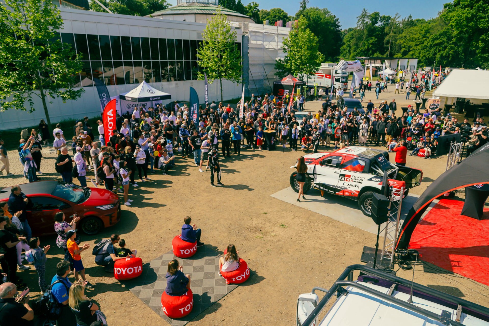 Oficiální představení TGR a Hiluxu T1+  Oficiální představení TGR a Hiluxu T1+