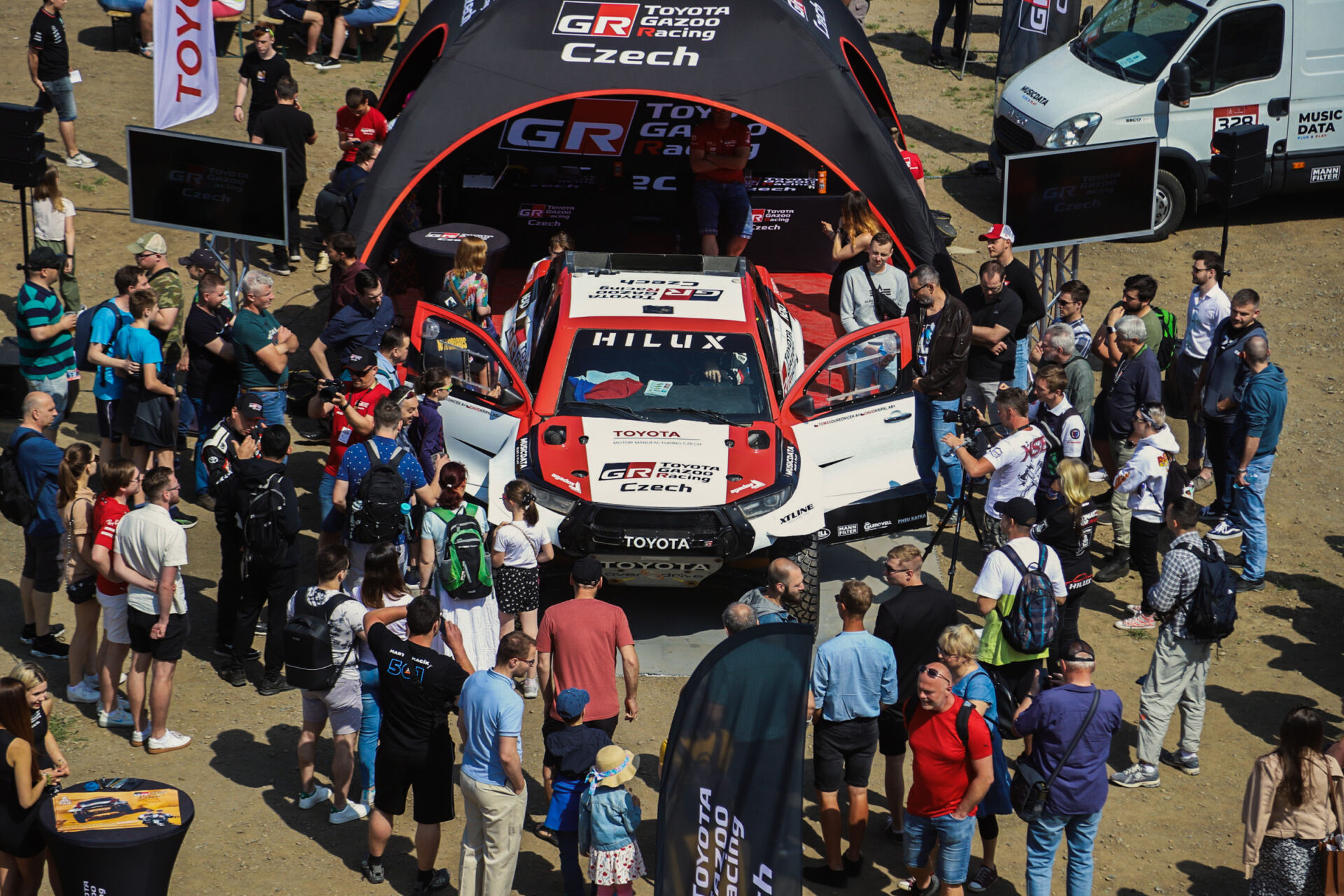 Oficiální představení TGR a Hiluxu T1+  Oficiální představení TGR a Hiluxu T1+