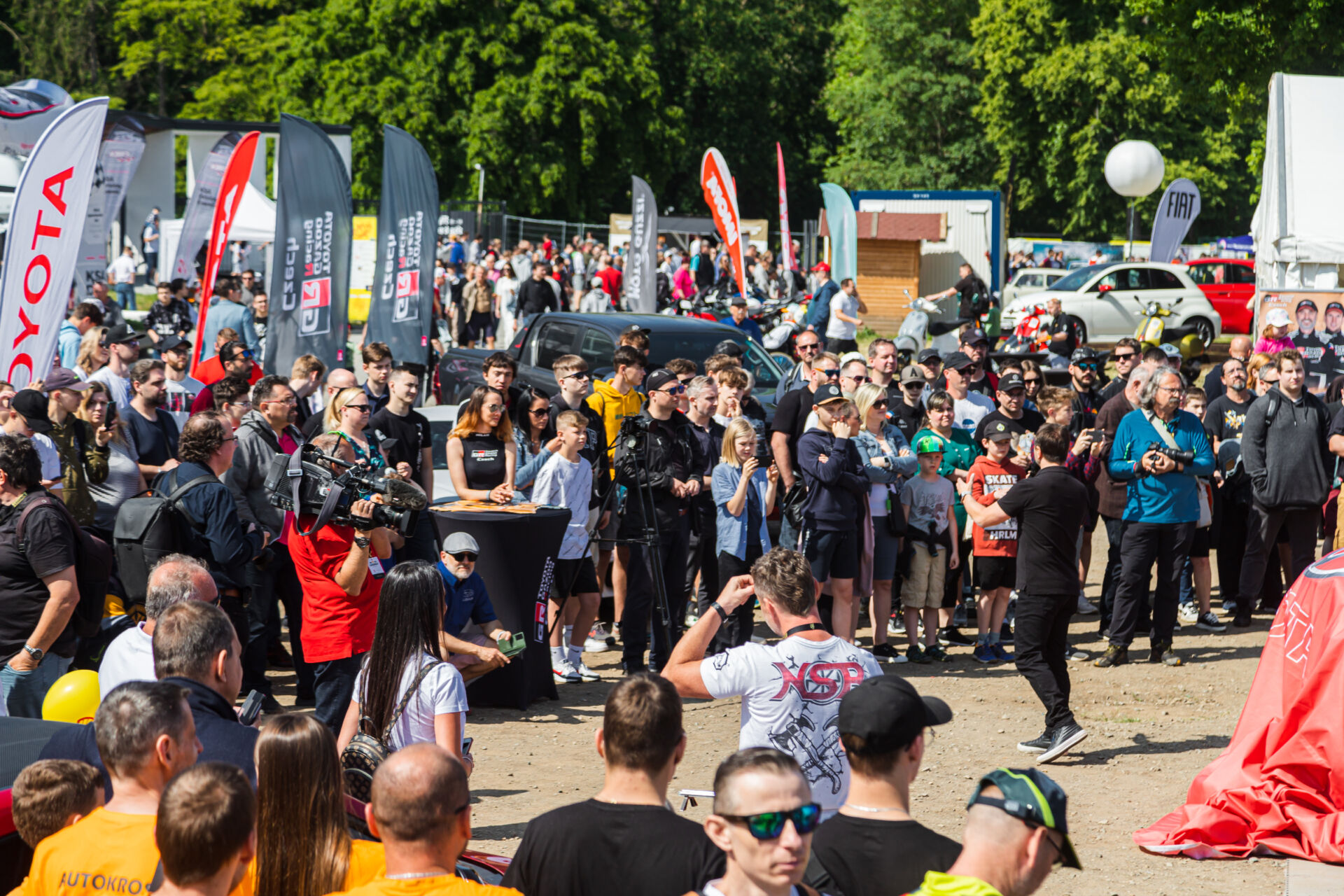 Toyota Gazoo Racing Czech - Praha Toyota Gazoo Racing Czech - Praha