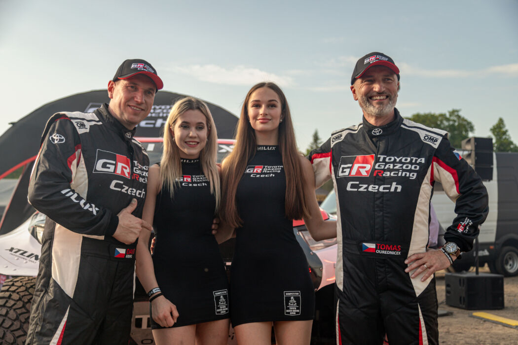 Nový vůz Toyota Gazoo Racing Czech pokřtily nejkrásnější dívky na světě