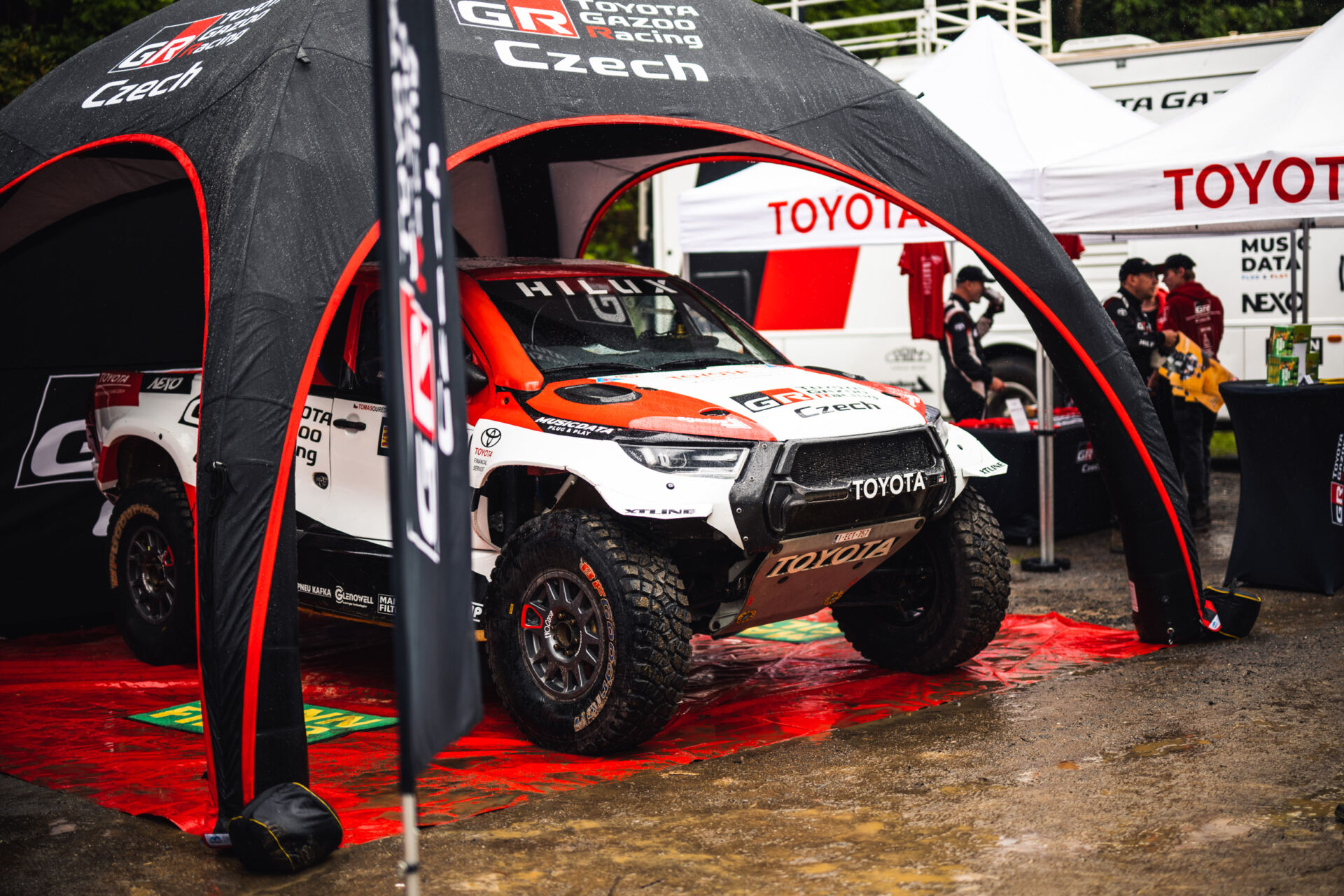 Posedlí Dakarem 2023 Posedlí Dakarem 2023