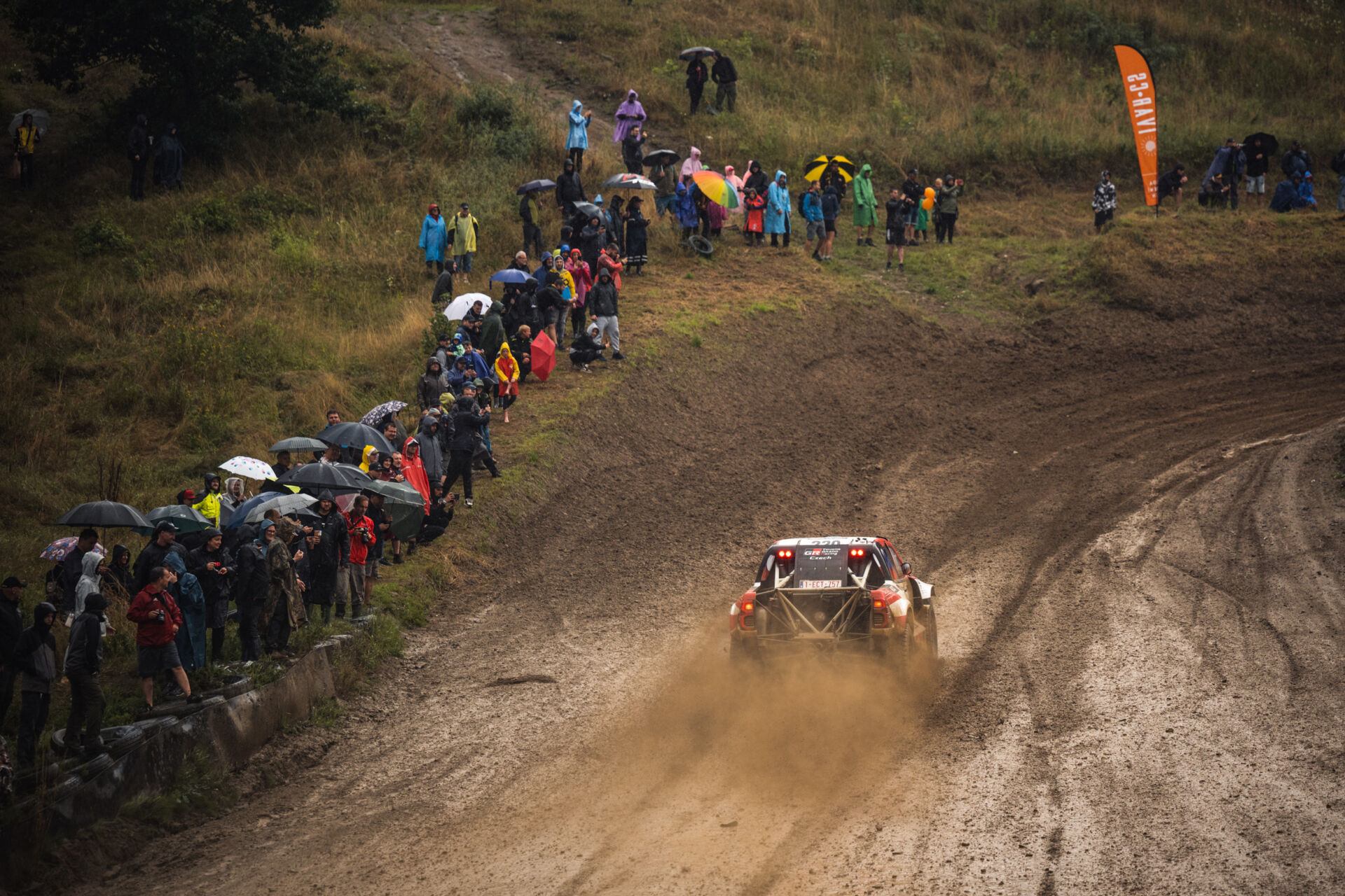 Posedlí Dakarem 2023 Posedlí Dakarem 2023