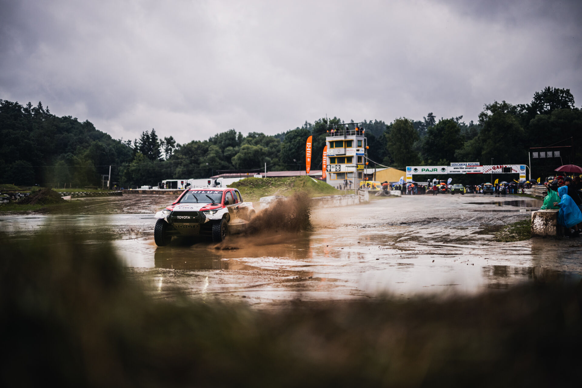 Posedlí Dakarem 2023 Posedlí Dakarem 2023