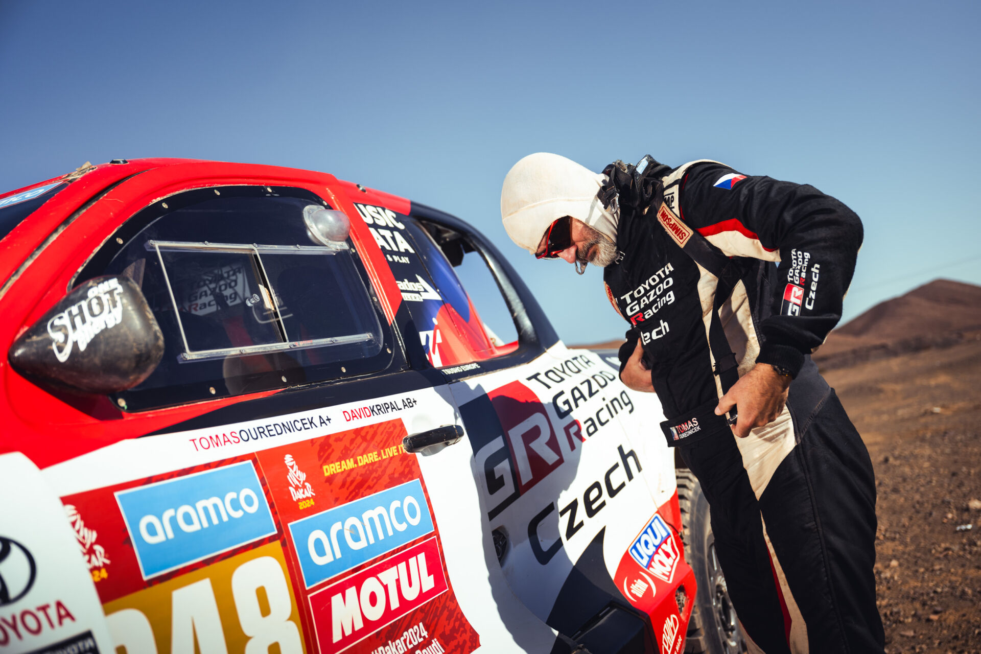 Francouzská posádka narazila do české Toyoty Francouzská posádka narazila do české Toyoty