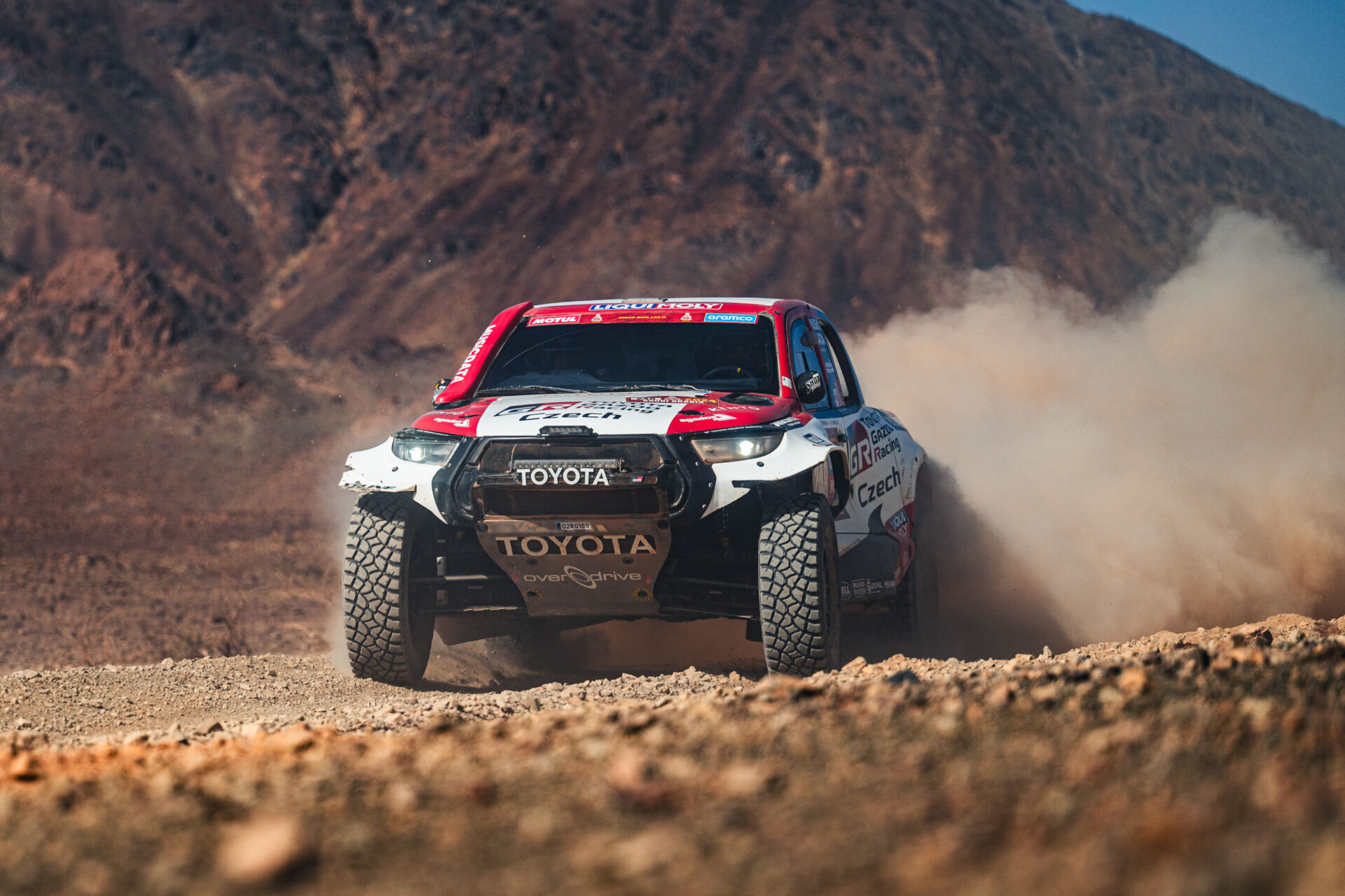 Francouzská posádka narazila do české Toyoty Francouzská posádka narazila do české Toyoty