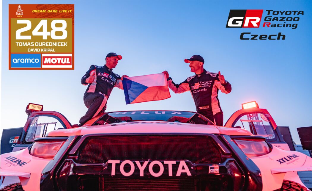 Tomáš Ouředníček a David Křípal z týmu Toyota Gazoo Racing Czech budou startovat na Rallye Dakar 2024 pod startovním číslem 248