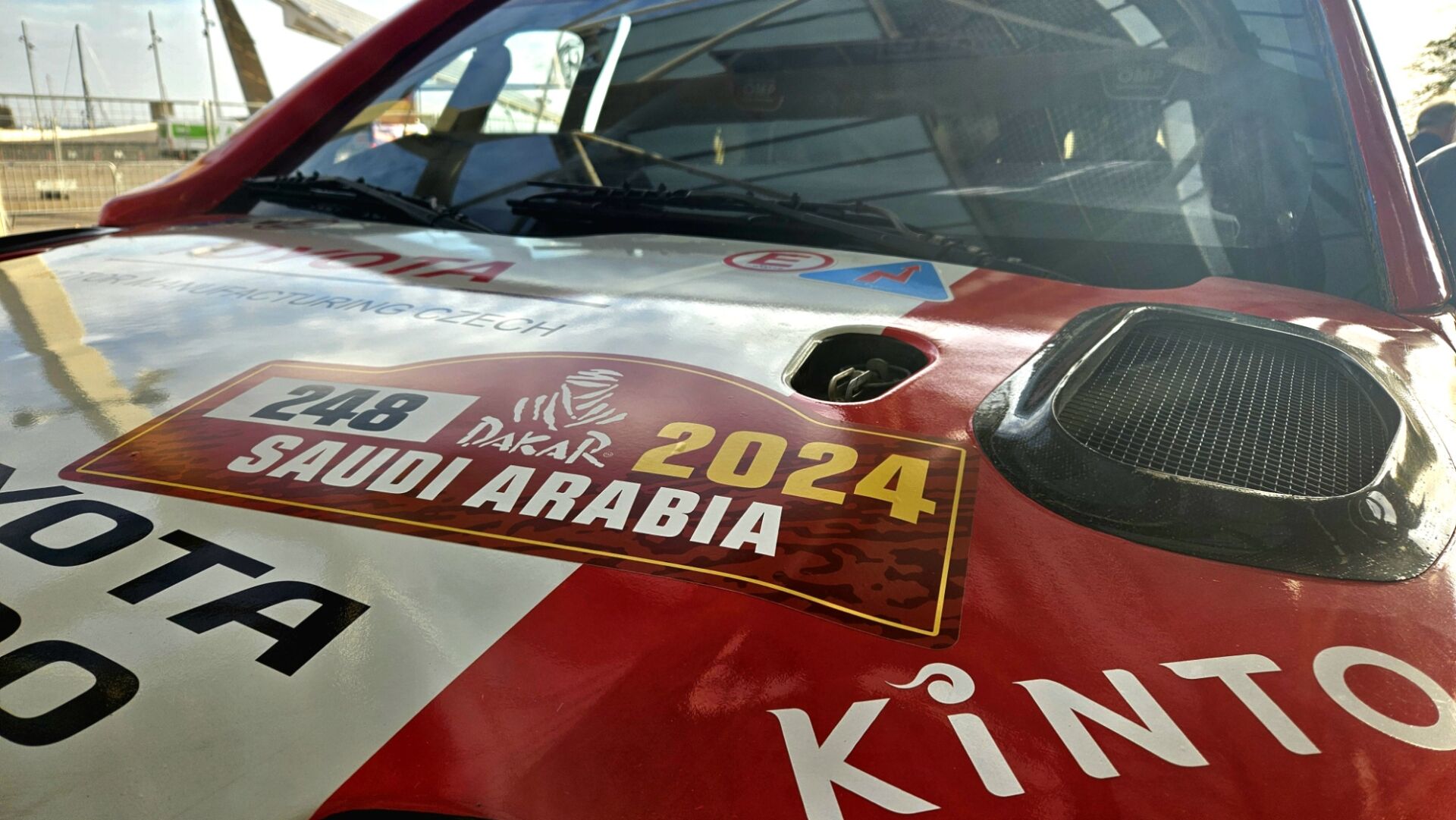 Na Rallye Dakar 2024 pod startovním číslem 248 Na Rallye Dakar 2024 pod startovním číslem 248