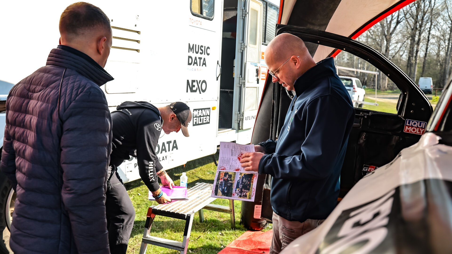 Z Dakaru rovnou do maďarské pouště pro stříbro