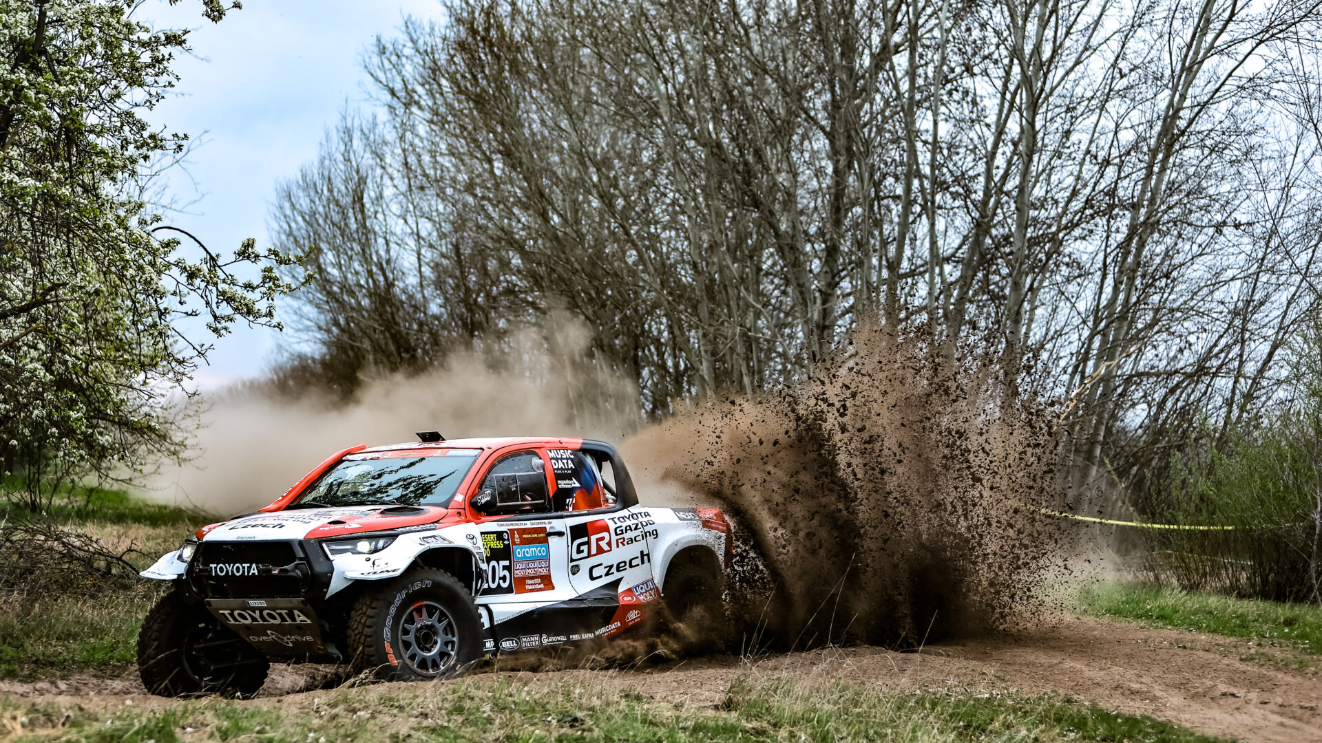 Z Dakaru rovnou do maďarské pouště pro stříbro