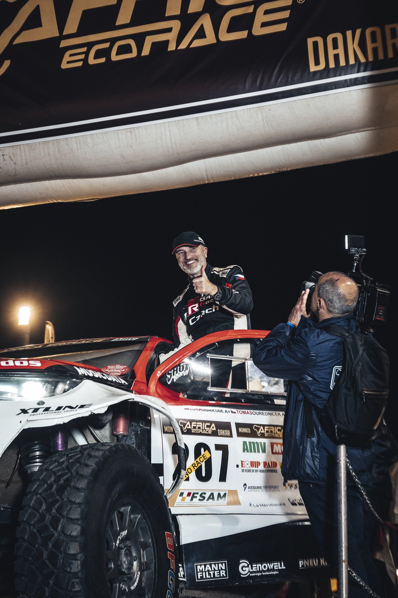 Africa Eco Race 2025: Slavnostní start v Monaku Africa Eco Race 2025: Slavnostní start v Monaku