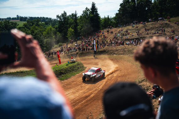 Obrázek galerie Posedlí Dakarem OpenAir 2025