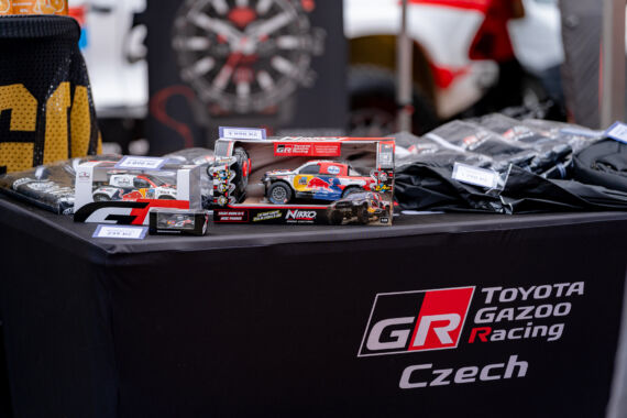 Obrázek galerie Posedlí Dakarem OpenAir 2025