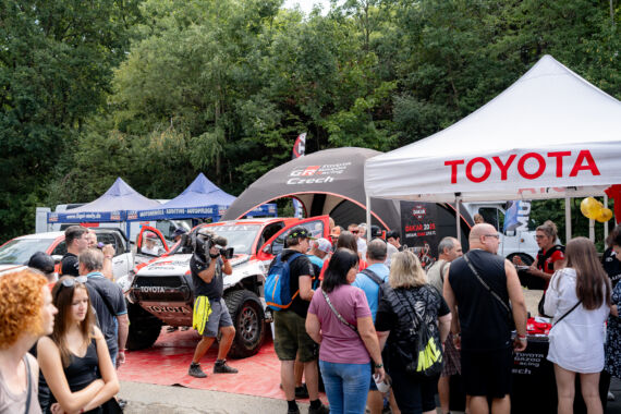 Obrázek galerie Posedlí Dakarem OpenAir 2025