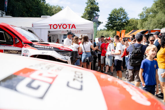 Obrázek galerie Posedlí Dakarem OpenAir 2025