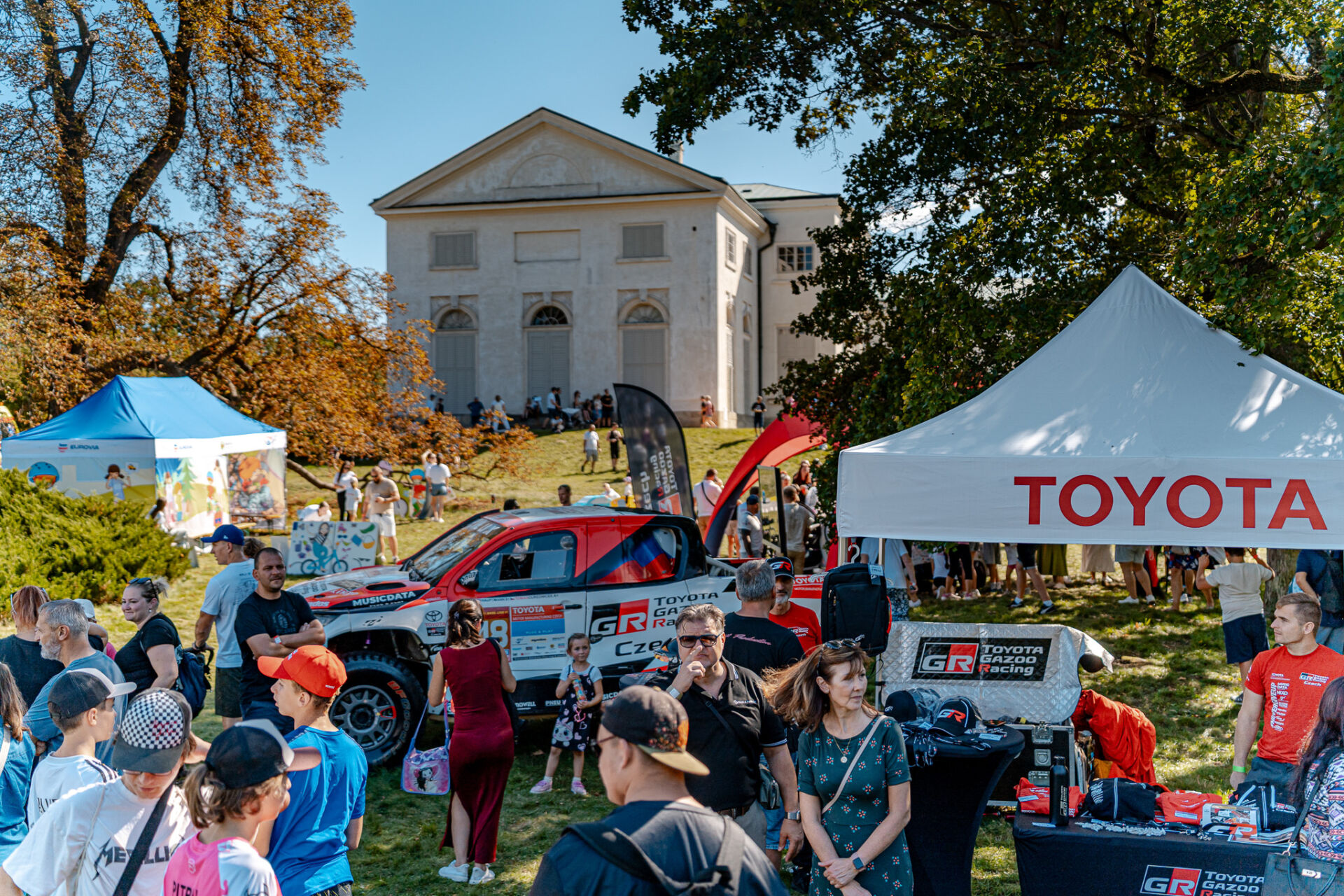 Pístovské mokřady a Zámek Kačina Pístovské mokřady a Zámek Kačina